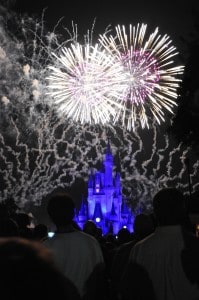 Video: Main Street, U.S.A. Disney World Fireworks Viewing Locations