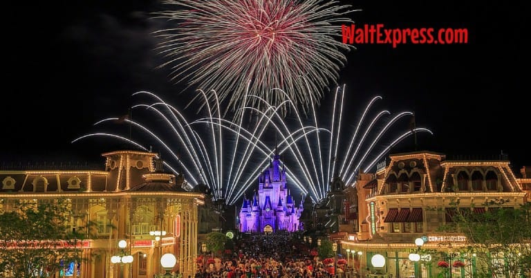 Video: Main Street, U.S.A. Disney World Fireworks Viewing Locations