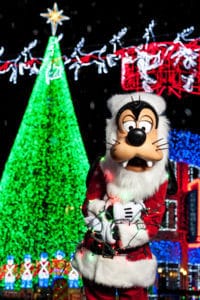 2016 FREE Holiday Happenings for Disney World!