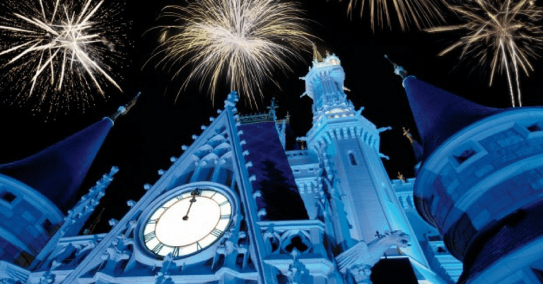 #DisneyParksLive to Broadcast Magic Kingdom Fireworks New Year’s Eve