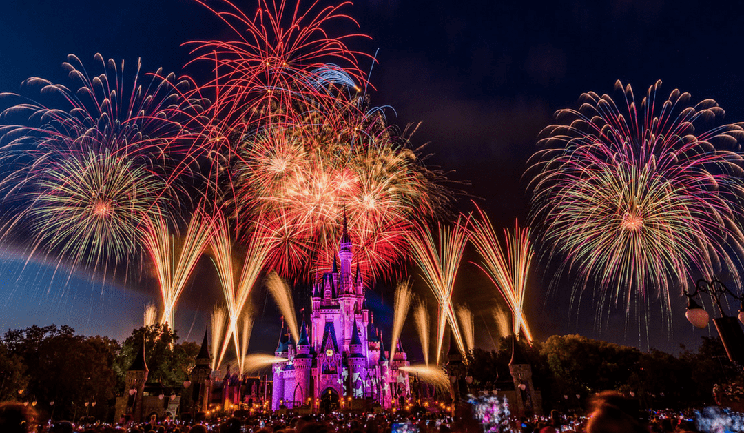 #DisneyParksLIVE To Live Stream Fourth of July Fireworks From Magic Kingdom